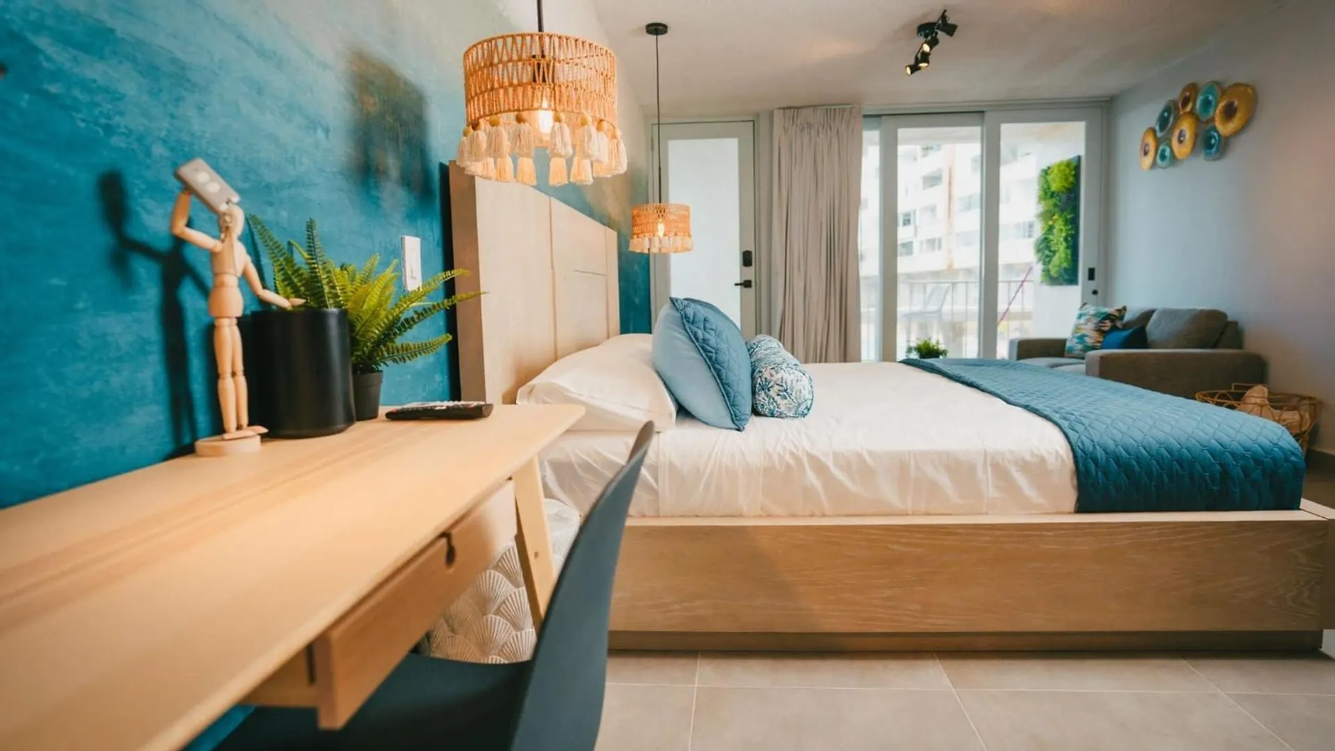 Daire Condado Beach-Pool Front Jewel San Juan